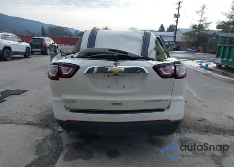 2015 Chevrolet Traverse 2Lt z USA, uszkodzony, nr VIN 1GNKRHKDXFJ285605